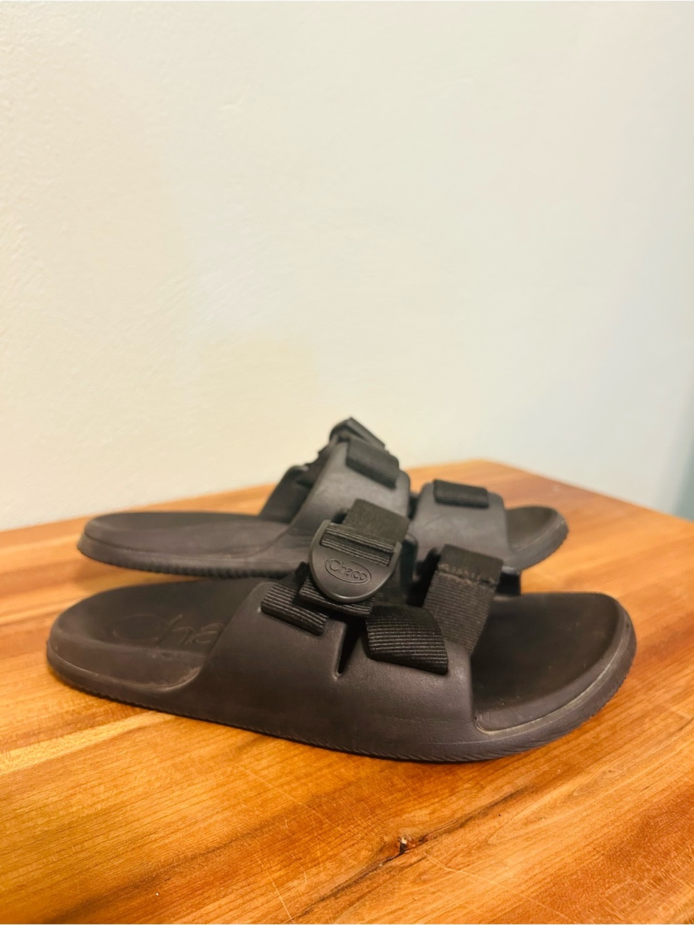 Chaco Women’s Black Adjustable Slide Sandals, Size 6